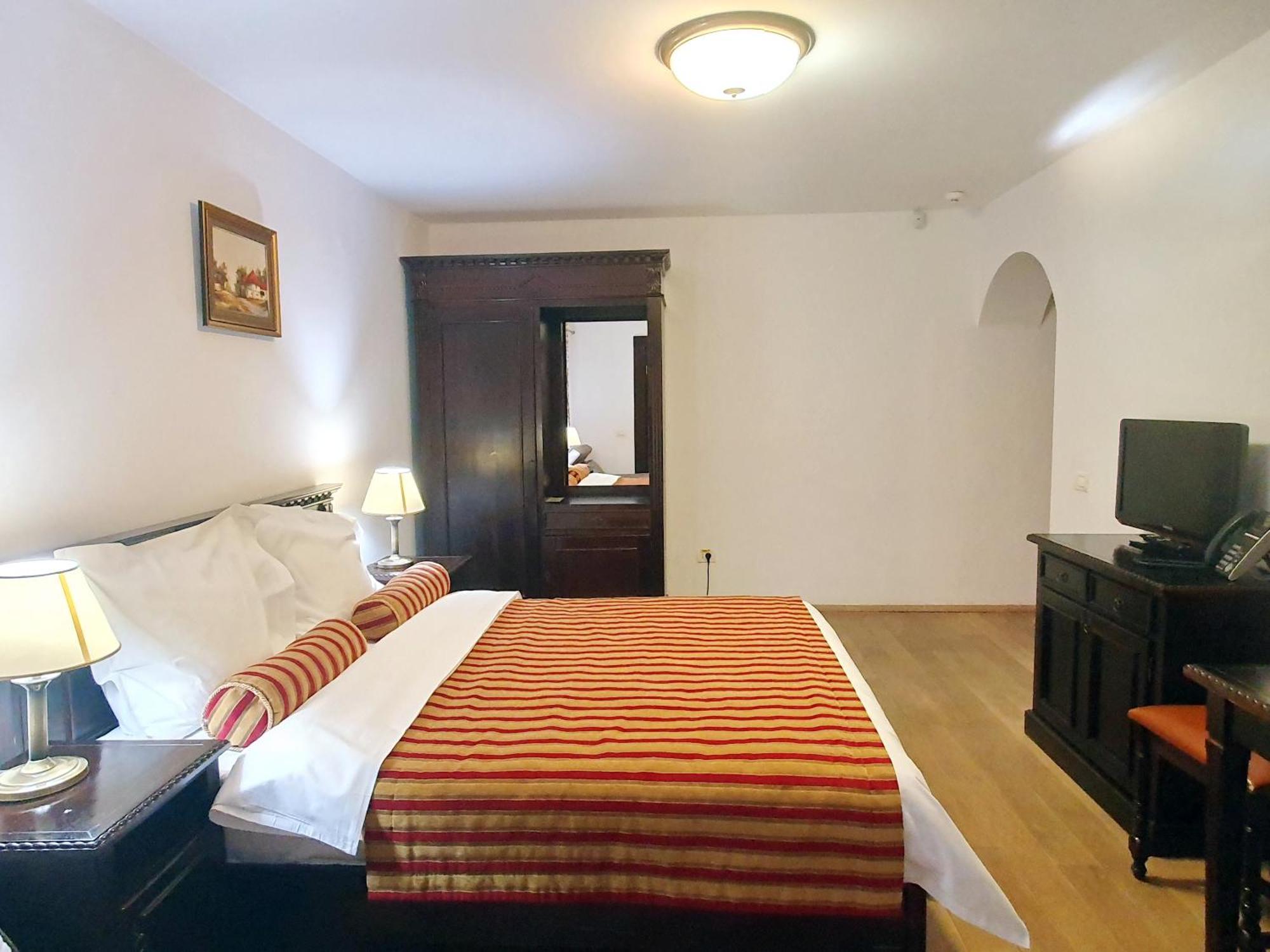 Vila Leonida Buşteni Exterior foto