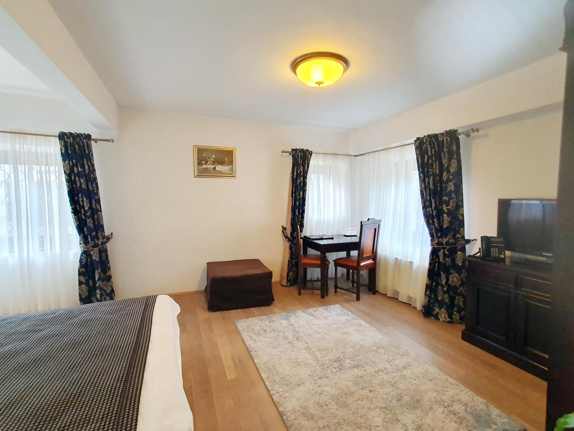 Vila Leonida Buşteni Exterior foto